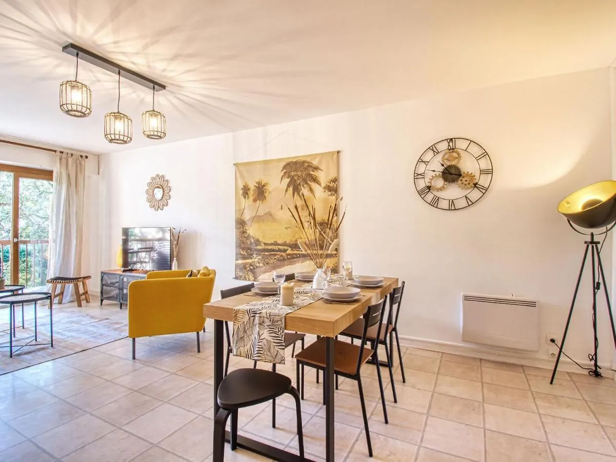 Saint-Raphaël Apartment Le Capricorne By Interhome